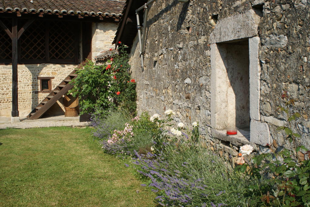 Le Moulin De Champagne Acomodação com café da manhã Viriat Exterior foto