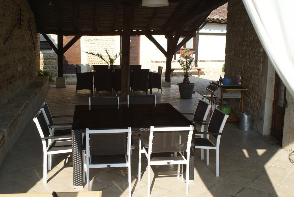 Le Moulin De Champagne Acomodação com café da manhã Viriat Exterior foto