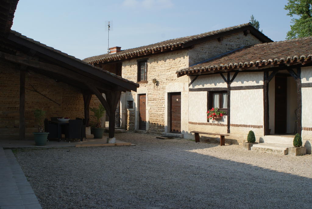 Le Moulin De Champagne Acomodação com café da manhã Viriat Exterior foto